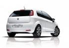 Fiat Punto Young tre quarti posteriore