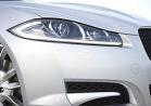 Jaguar XF Sportbrake dettaglio fanale anteriore