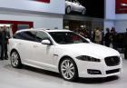 Jaguar XF Sportbrake al Salone di Ginevra 2012 tre quarti anteriore lato destro