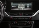 Kia Niro HEV schermo touch sistema UVO