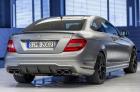 Mercedes Classe C 63 AMG "Edition 507" tre quarti posteriore