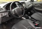 Mitsubishi L200 Double Cab 2.4 DI-D 4WD interni