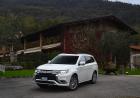 Mitsubishi Outlander PHEV 2019 immagine