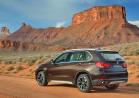 Nuova BMW X5 xDrive50i tre quarti posteriore lato sinistro