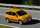 Nuova Fiat Panda Trekking tre quarti anteriore lato destro