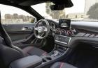 Nuova Mercedes-AMG GLA 45 4Matic restyling 2017 interni