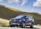 Nuova Mercedes GLS tre quarti anteriore blu