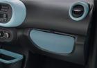 Nuova Renault Twingo portaoggetti lato passeggero