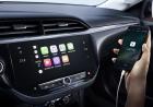 Opel Corsa 2019 schermo touch interni