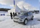 Pneumatici invernali Michelin Range Rover Evoque tre quarti anteriore lato sinistro