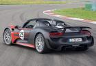 Porsche 918 Spyder tre quarti posteriore statica