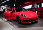 Porsche, la prima elettrica al Salone di Francoforte 06