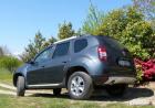 Prova Dacia Duster 1.5 dCi 110 CV 4X2 tre quarti posteriore lato sinistro