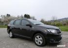 Prova Dacia Logan MCV 1.5 dCi 90 CV tre quarti anteriore