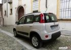 Prova Fiat Panda Natural Power tre quarti posteriore