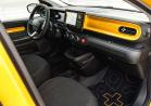 Renault Twingo Techno Giallo Mango abitacolo