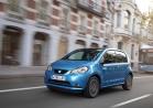 Seat Mii electric azzurra in movimento