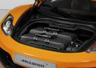 set di valigie McLaren nel cofano della MP4-12C
