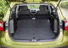 Suzuki SX4 S-Cross bagagliaio con sedili abbattuti