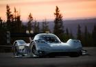 Volkswagen, l'elettrica ID. R lancia la sfida al Nurburgring 01