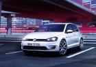 Volkswagen Golf GTE tre quarti anteriore lato sinistro