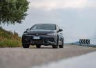 Volkswagen Golf GTi Edition 50 verde immagine