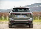 Volkswagen Tiguan eHybrid r line posteriore