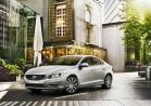 Volvo S60 restyling 2013 tre quarti anteriore