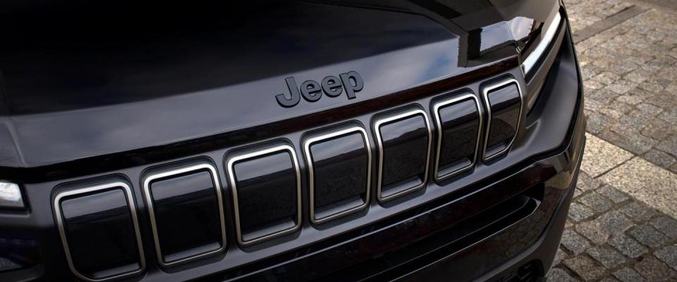 jeep avenger black edition