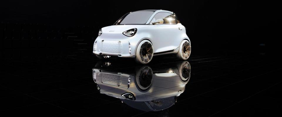 Smart city car elettrica del futuro