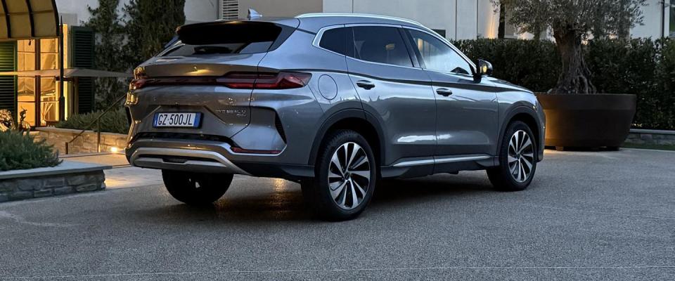 byd seal u dm-i prova recensione opinioni consumi reali