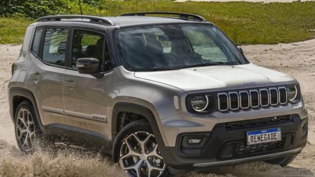 Jeep Renegade 4xe ambiente