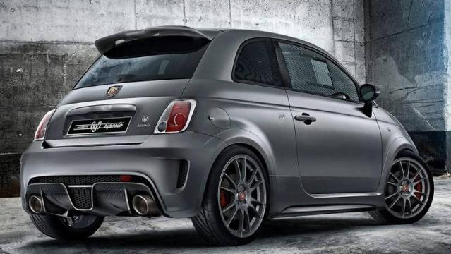 Abarth 695 posteriore