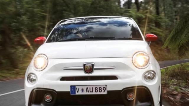 Abarth 595 frontale