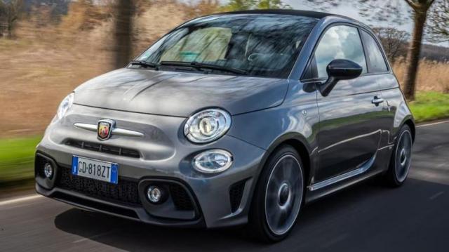Abarth 595C movimento