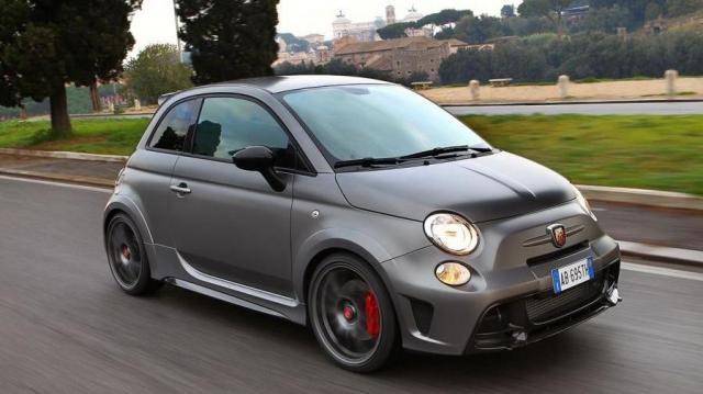 Abarth 695 Biposto