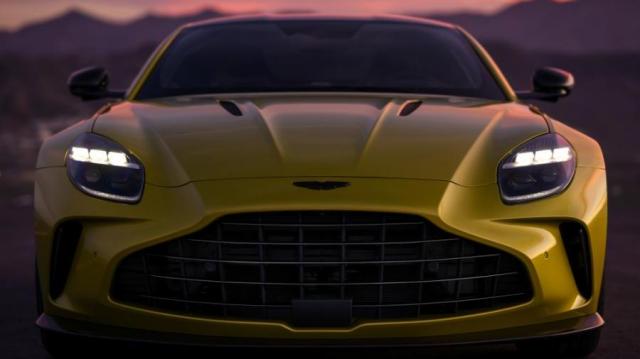Aston Martin V8 Vantage Roadster frontale