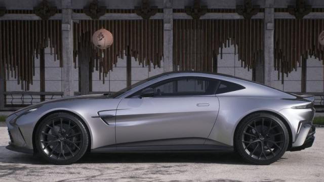 Aston Martin Vantage profilo