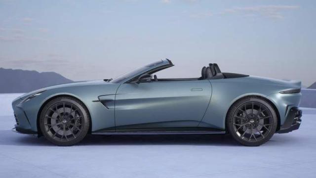 Aston Martin Vantage Roadster profilo