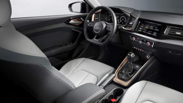 Audi A1 Sportback 2018 interni