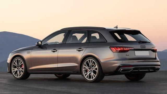 Audi A4 Avant posteriore