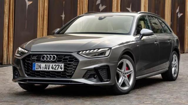 Audi A4 Avant laterale