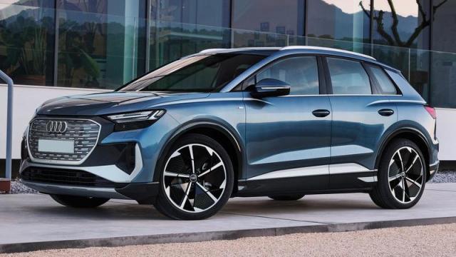 Audi Q4 e-tron tre quarti anteriore 1