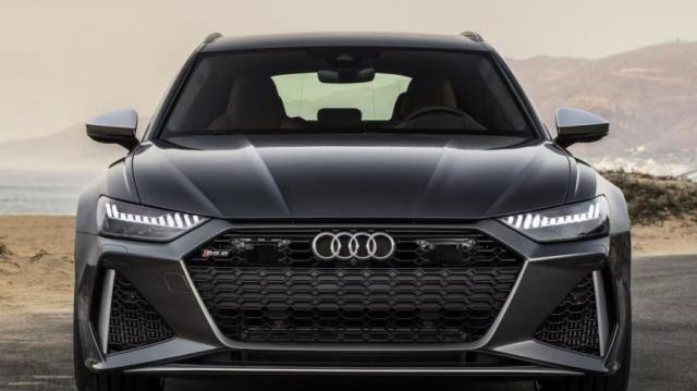 Audi RS6 Avant scursa