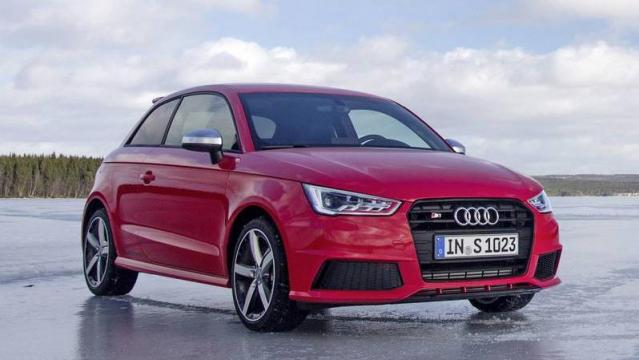 Audi S1 tre quarti anteriore 1