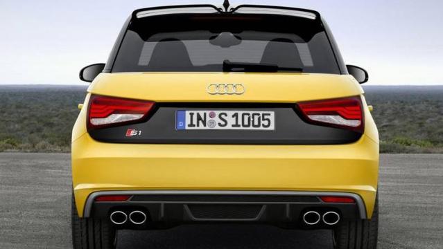 Audi S1 Sportback foto posteriore