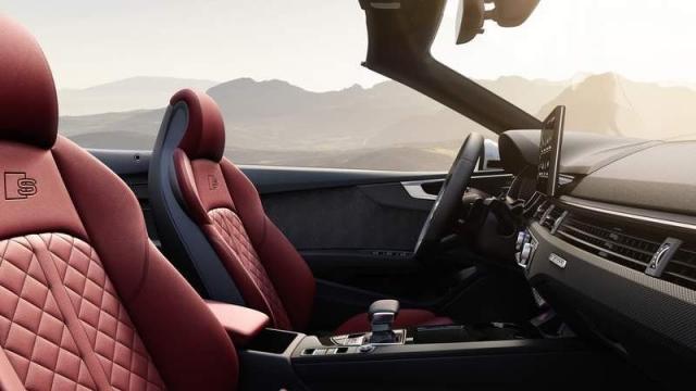 Audi Nuova S5 Cabriolet interni