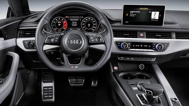 Audi S5 interni