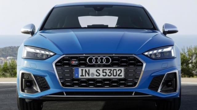 Audi S5 Sportback blu