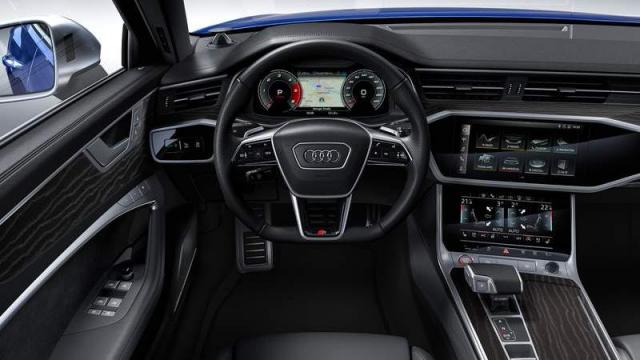 Audi S6 interni